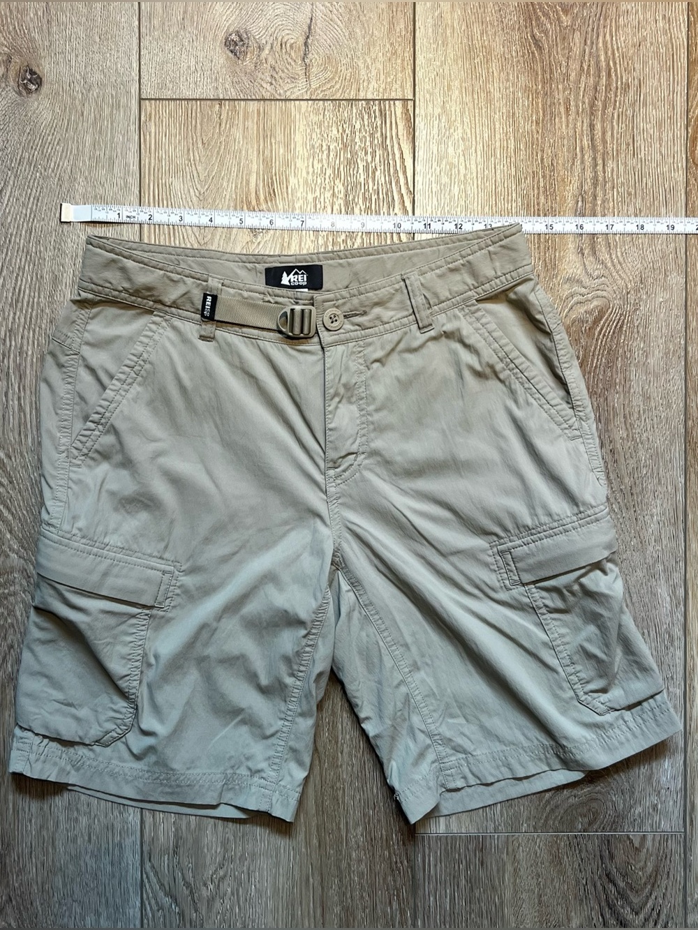 REI CO-op Sahara Women's Shorts | 9" Inseam - Picture 9 of 11